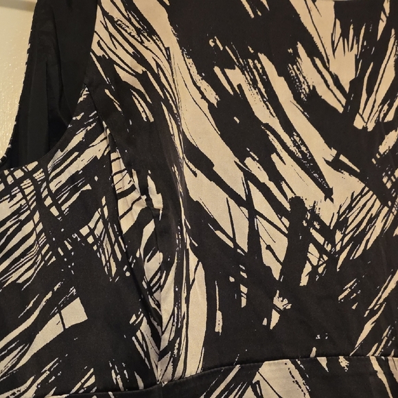 Ann Taylor Black and White Silk Patterned Midi Dress - Picture 2 of 6